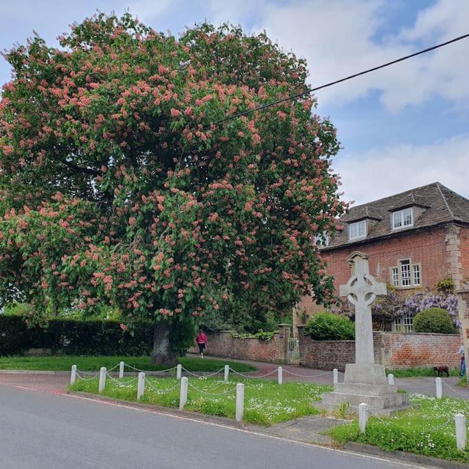 Priory Cottage Westbury  Exterior foto